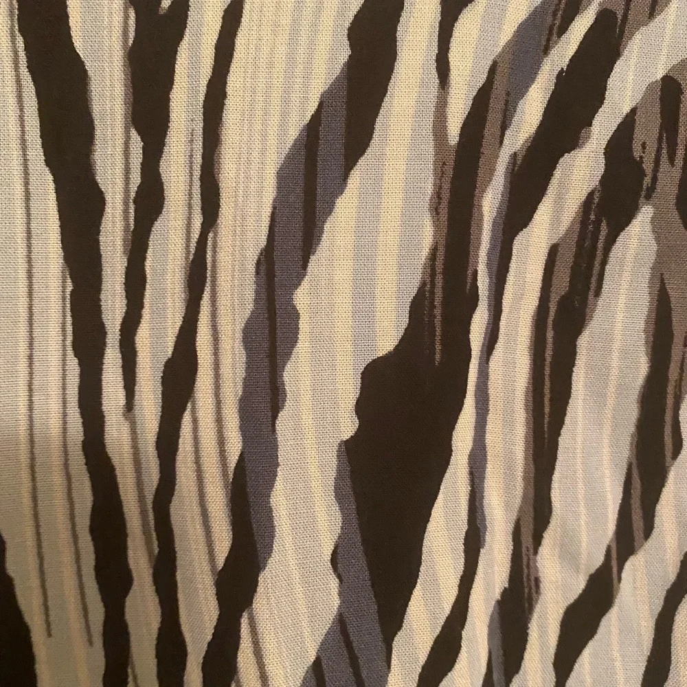 CHICOS BLOUSE LONG SLEEVE - Picture 9 of 10